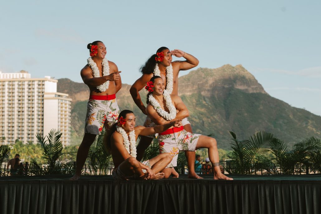 Ahaainaluau Standard Dinner Show Hula Dancers Stage Mountain