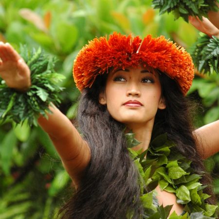 Andazmaui Feastatmokapuluau Classic Seating Hula Dancer Orange Flower Crown