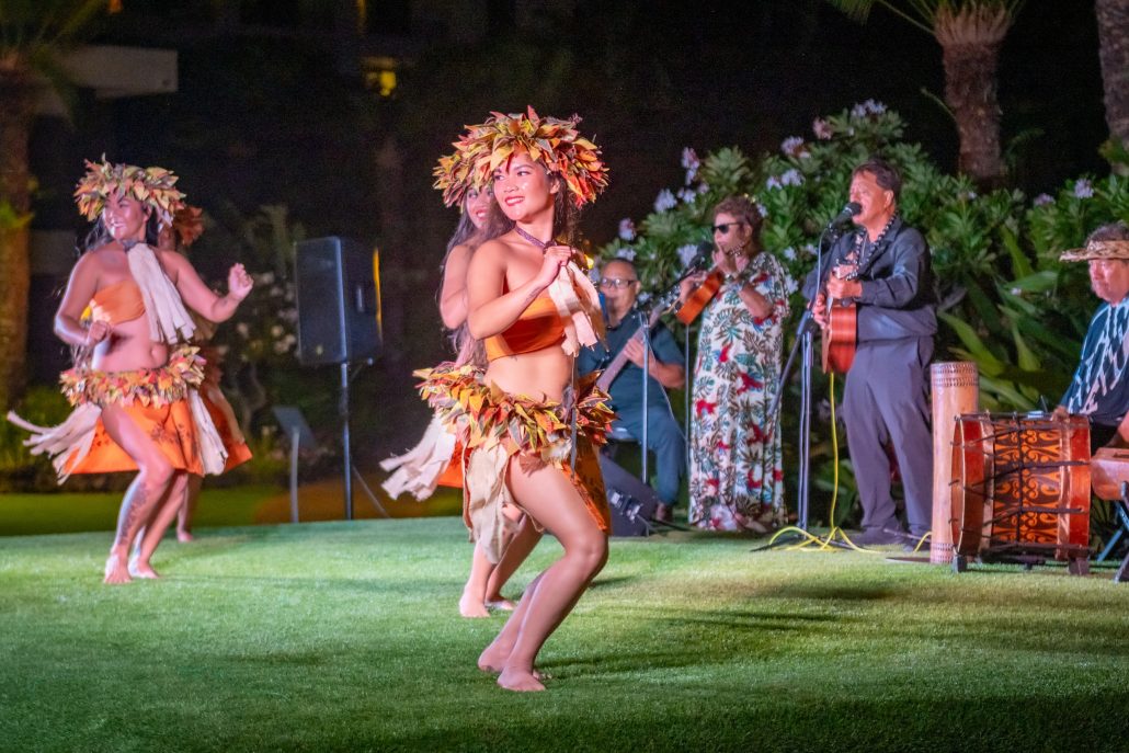 Grandhyattkauailuau General Admission Hula Dancers Musicians Luau Night