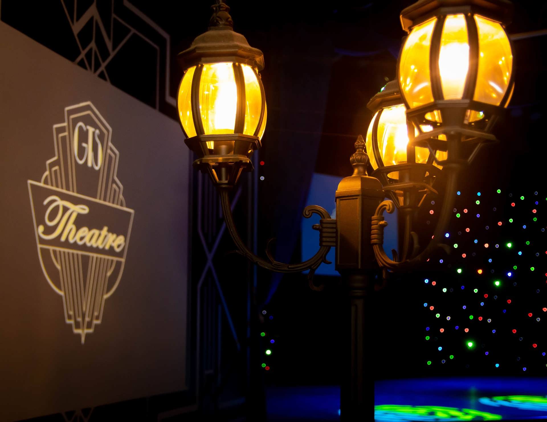Gtstheatre Original Motown Christmas Tribute Show Theatre Lamp Lighting Stage