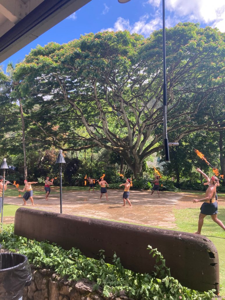 Kawikajoeslimousinehawaii  Private Vip Daytime Hawaiian Authentic Fire Dancers Luau Performance E