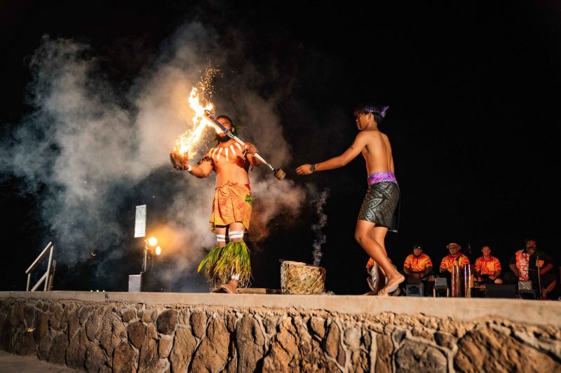 Maukawarriorsluau Koa Classic Package Rear Seating Fire Dancers Luau Night Performance 