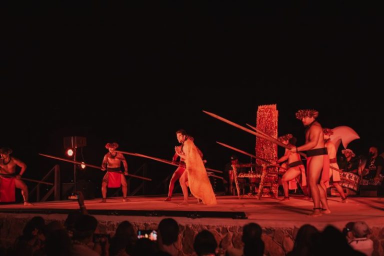 Maukawarriorsluau Koa Classic Package Rear Seating Luau Dancers Performance Night
