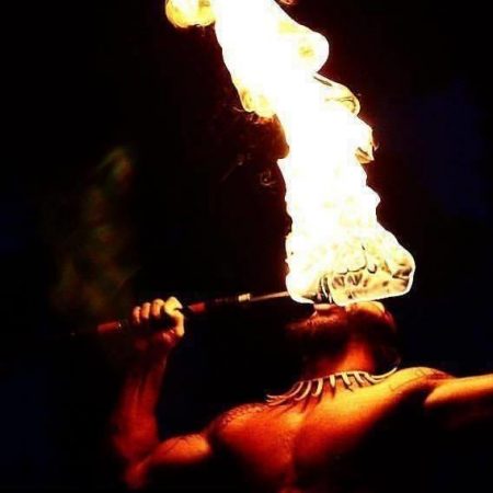 Polynesianfireproductions Fire Luau At St Johns Inn In Myrtle Beac Fire Breather Performance Nig