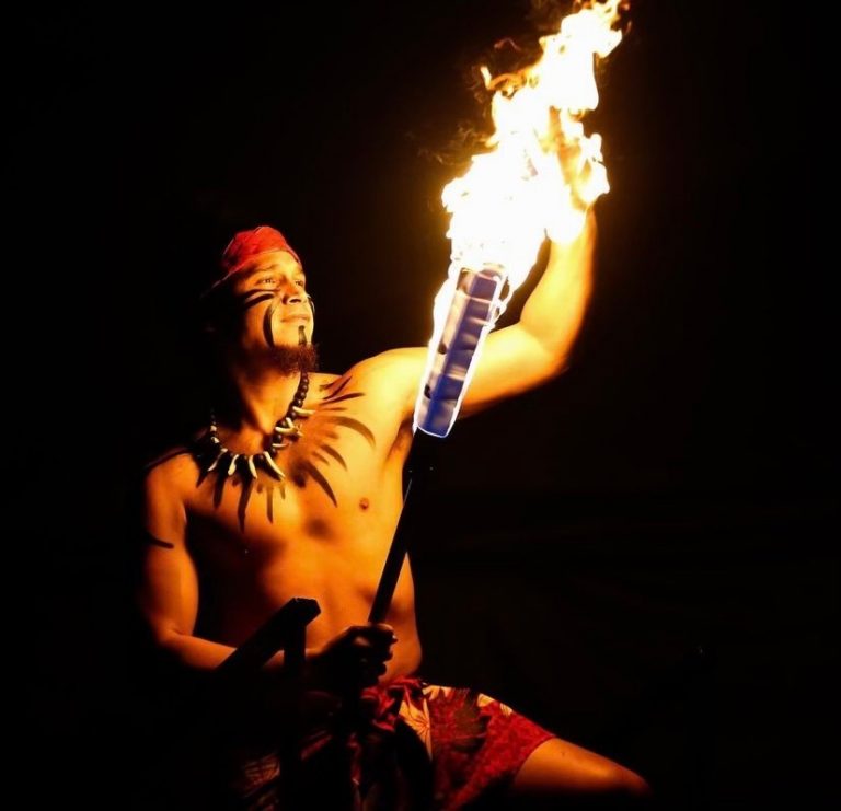 Polynesianfireproductions Polynesian Fire Luau In Orlando Fl Fire Dancer Torch Performance