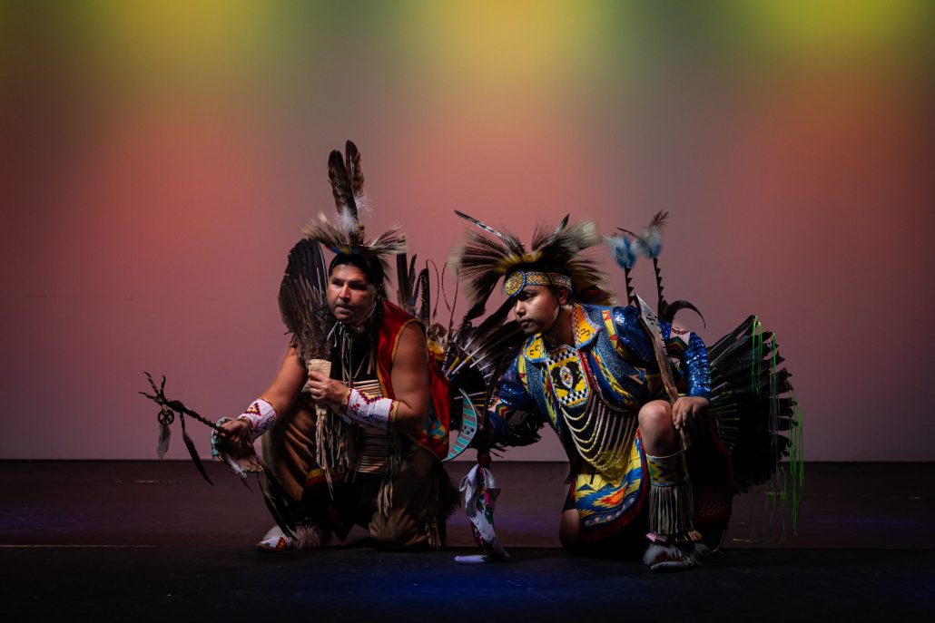 Red Heritage Red Heritage Dinner Show Native Dancers Colorful Costumes Performance 