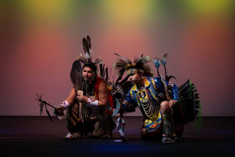 Red Heritage Red Heritage Dinner Show Native Dancers Colorful Costumes Performance 