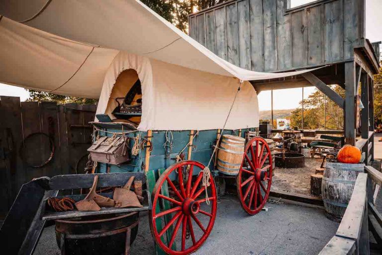 Theshepherdofthehills An Old Trail Christmas Chuckwagon Show Chuckwagon Red Wheels Camping Gear